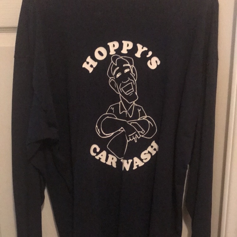 Hoppy’s Car Wash navy blue sweatshirt XL